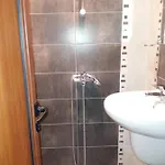 Casa de hóspedes и анхиало