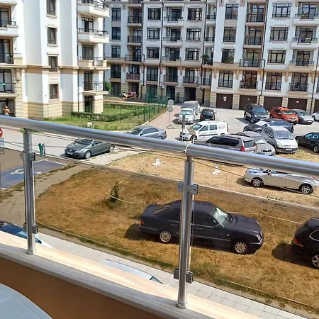 Gæstehus и анхиало *