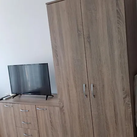 и анхиало Gæstehus