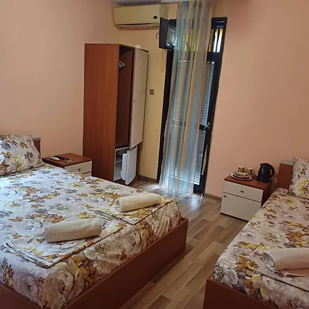 и анхиало Maison d'hôtes