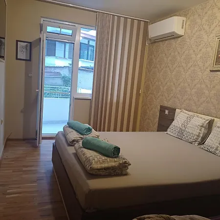 Апартаменти И Стаи За Гости Анхиало Pomorie