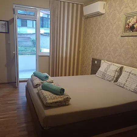 Апартаменти И Стаи За Гости Анхиало Guest house
