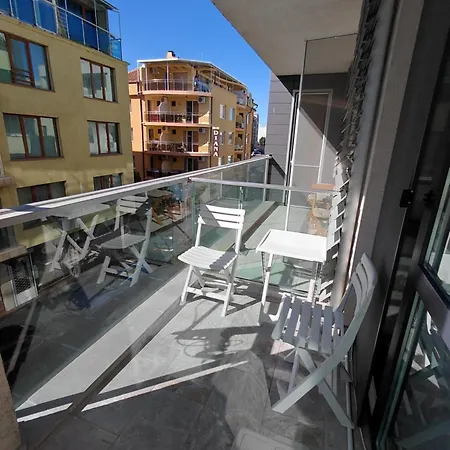 и анхиало Maison d'hôtes 3*