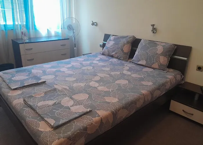 Konukevi и анхиало